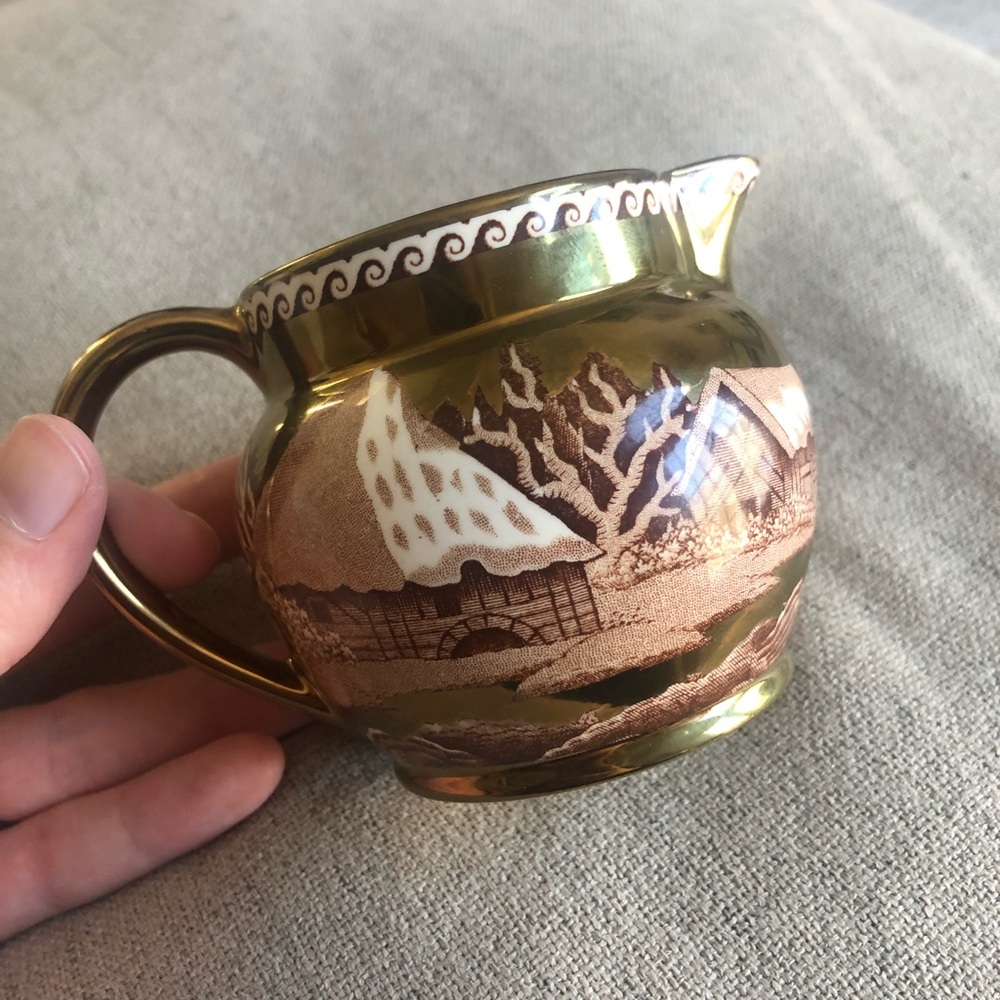 Vintage Wedgwood Gold China Creamer Dish Fallow Deer Made in England